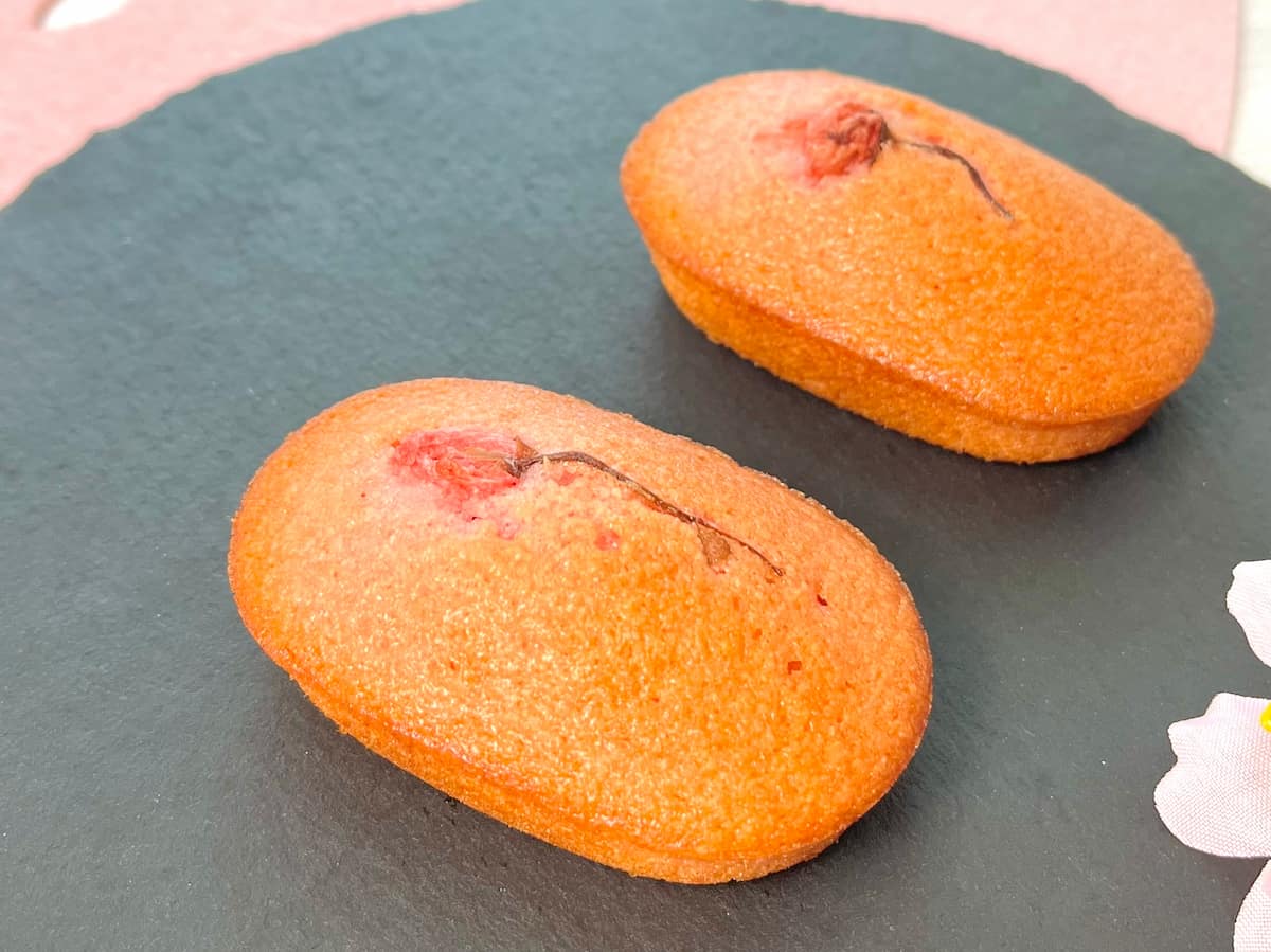 桜フィナンシェ