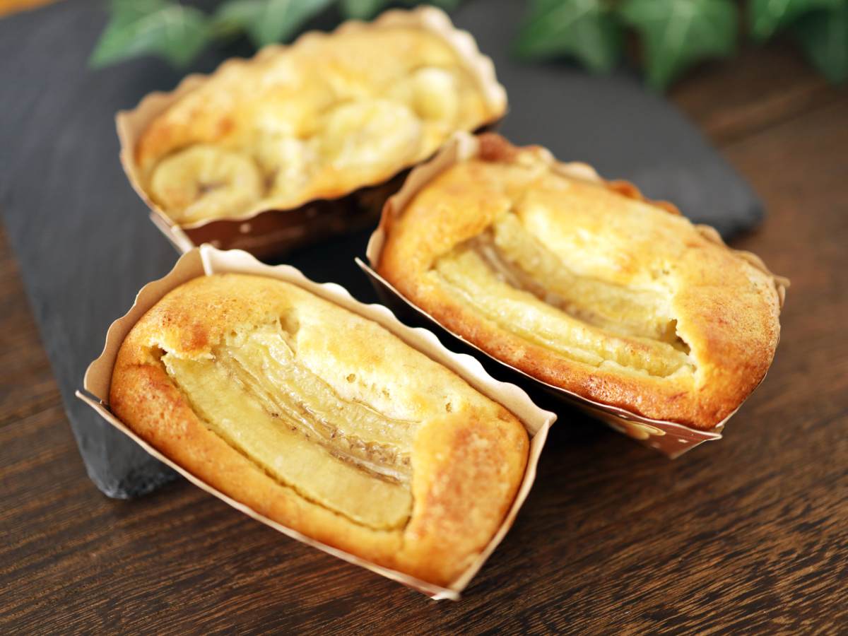 ホットケーキミックスで失敗なし！「バナナ感たっぷり簡単ケーキ」の作り方