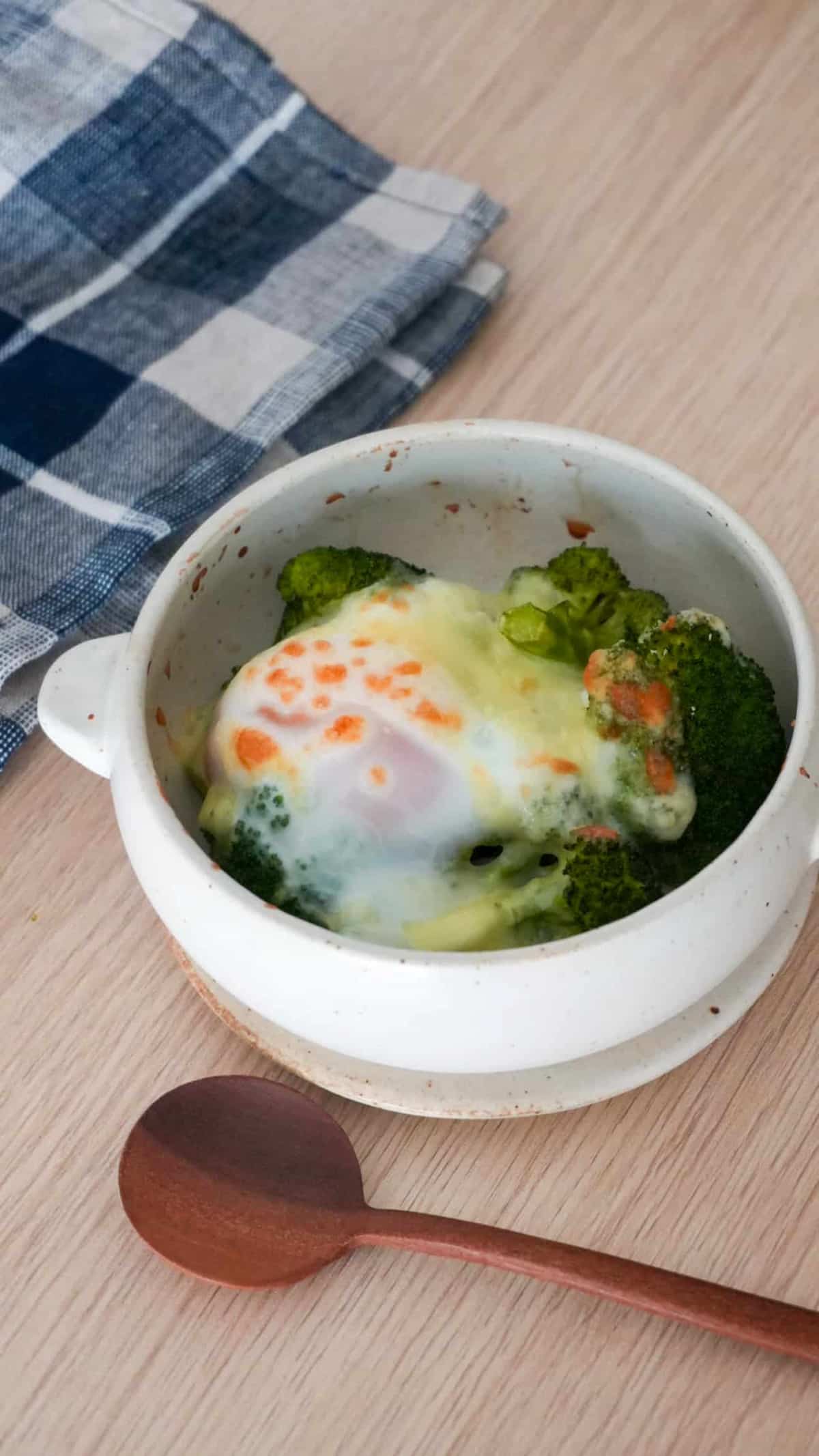 【燃焼スイッチ】ブロッコリーと卵の濃厚チーズグラタン