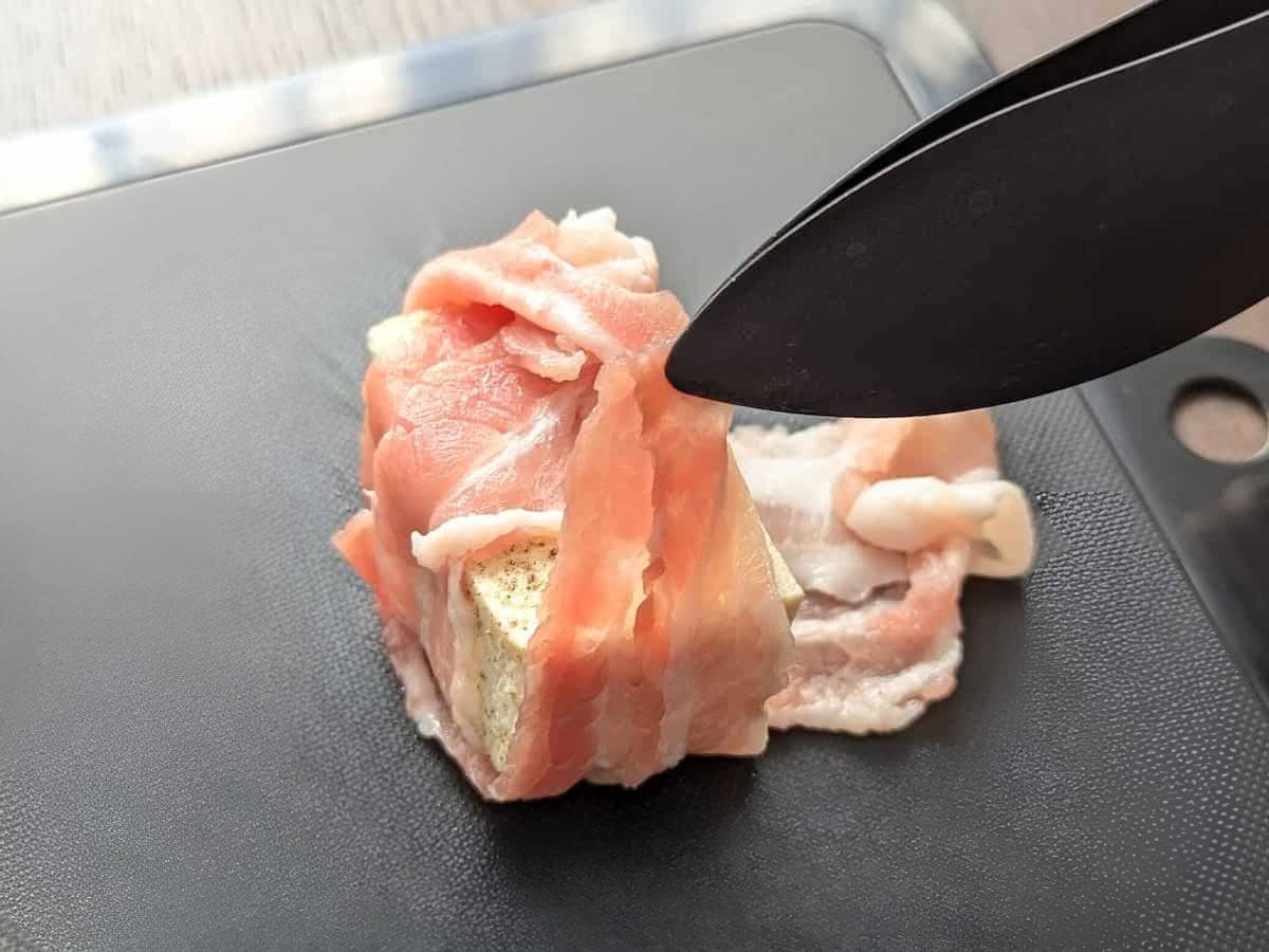 指先感覚に感動！生肉もしっかりつかめる「万能トング」が優秀