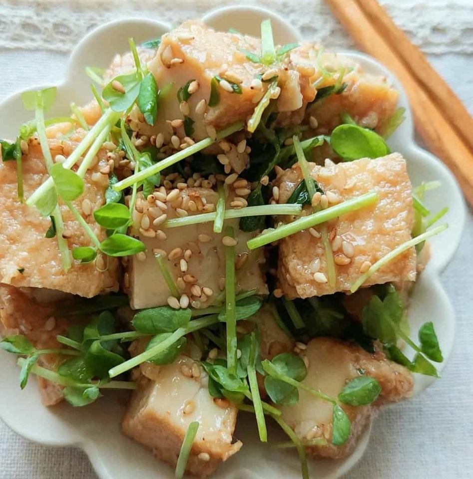 レンジで簡単！あと一品に困ったときの「厚揚げおかず」3選