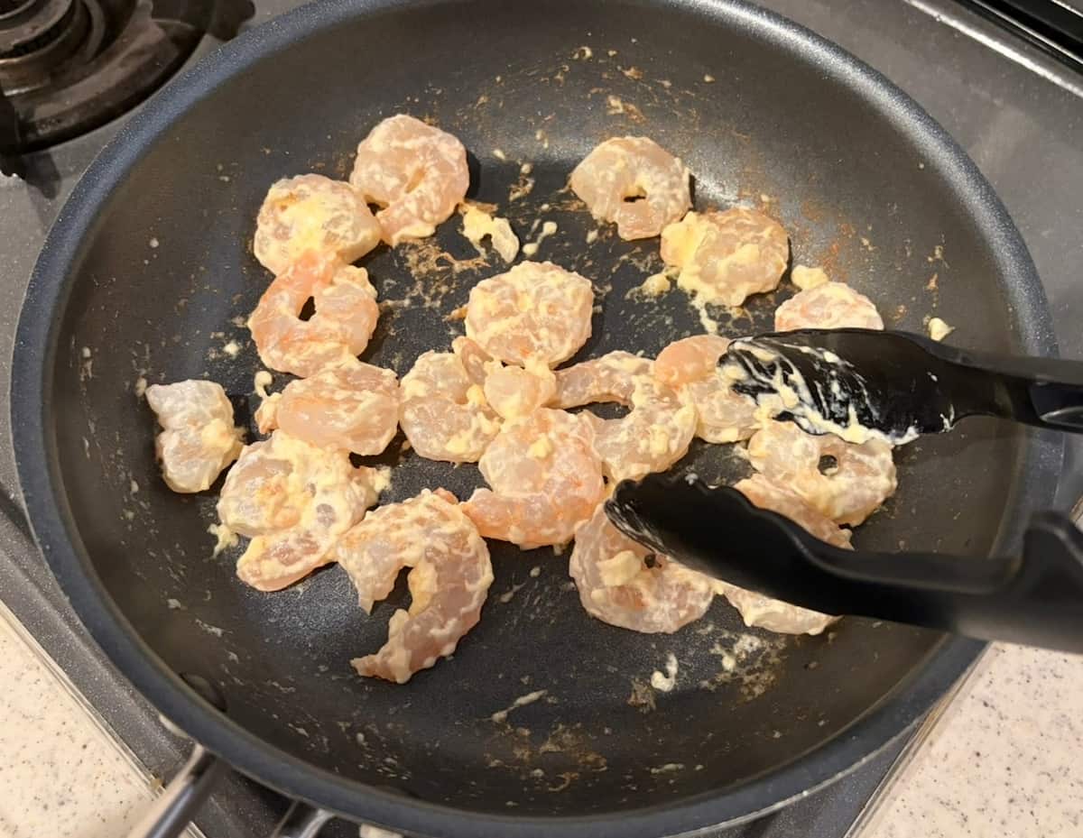 海老とスナップエンドウのマヨ炒め