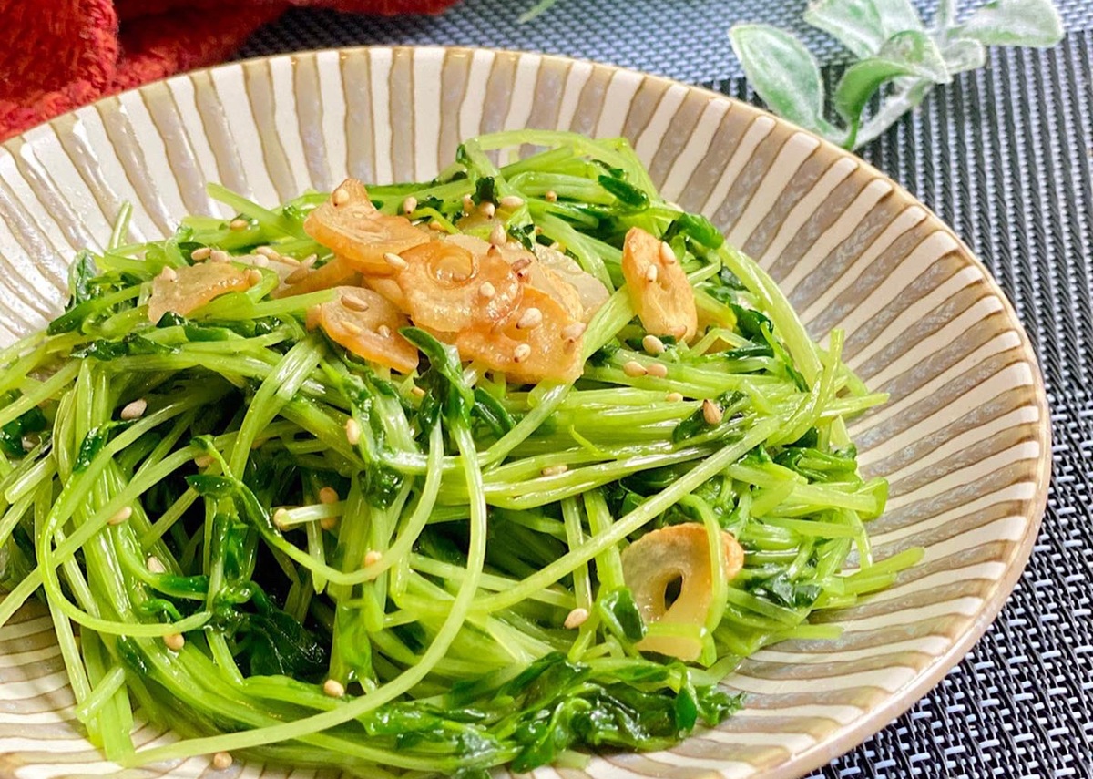 じつは美容にうれしい♪抱えて食べたい「豆苗×にんにく」レシピ