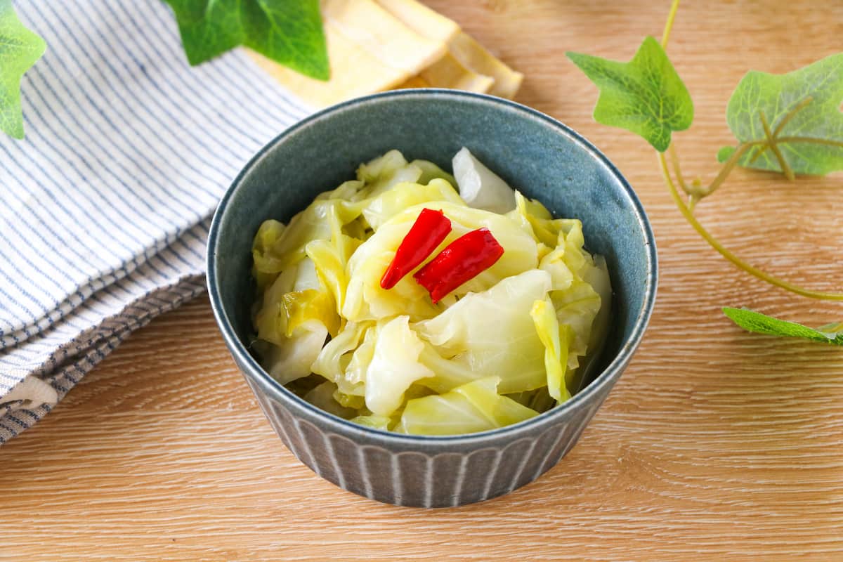 さっぱり箸休めに♪「春キャベツのピクルス」の作り方