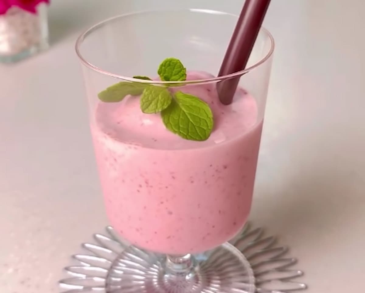 忙しい朝にも♪フルーツを使った簡単「スムージー」レシピ