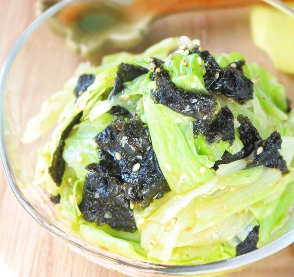 レンチンして和えるだけ！すぐに作れる「キャベツ」のおかず