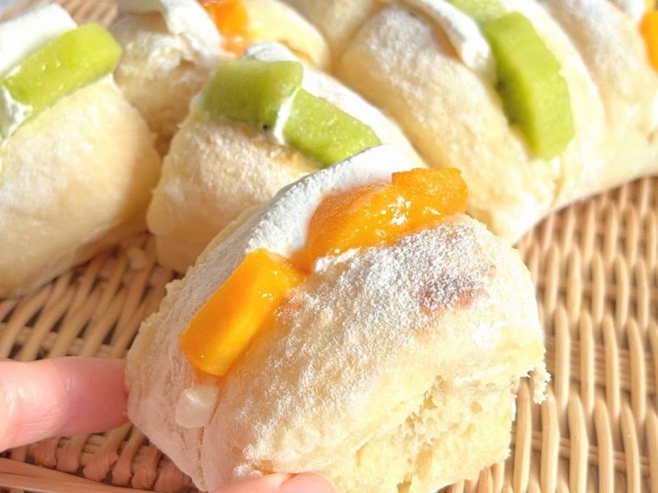 作業時間10分！日々パン先生の「ドデカパン」簡単アレンジ