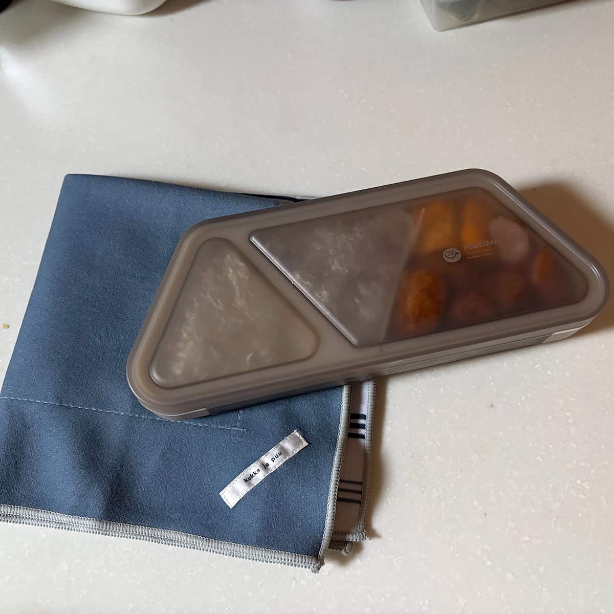 kukka ja puu 北欧カラーの巻くだけランチクロス 38×38cm／クッカヤプー