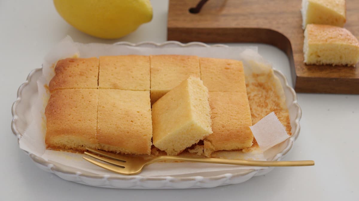 アルミホイルで型を代用！しっとりさわやか「レモンケーキ」の作り方