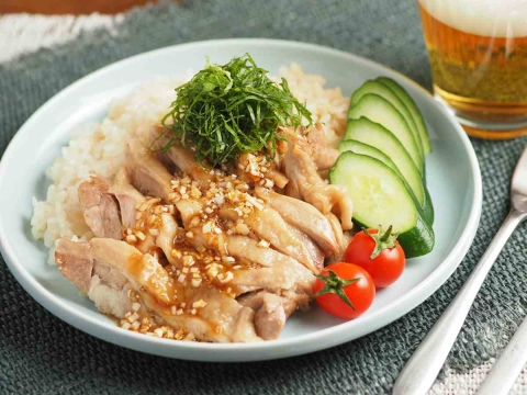 炊飯器におまかせ！ポン酢で手軽に作れる「カオマンガイ」