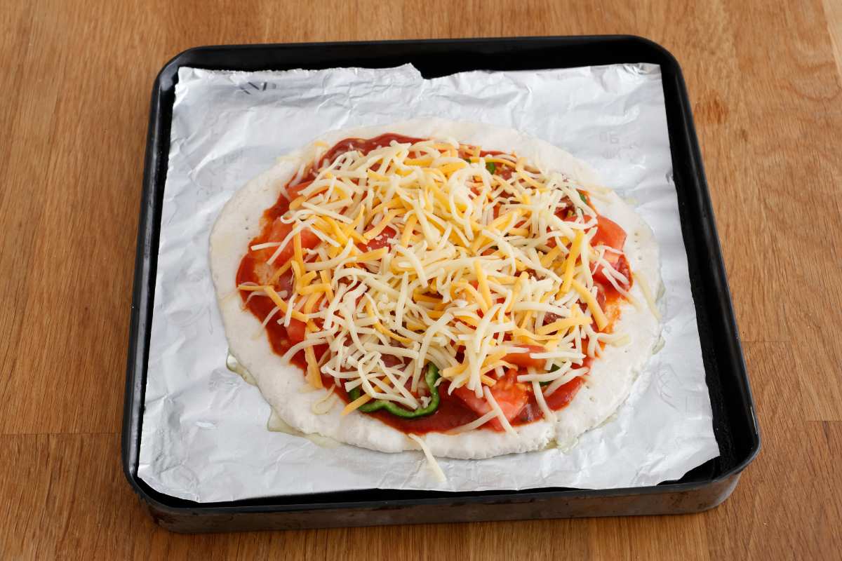 『ポリ袋で作るかんたん米粉パン』ピザ オーブントースターで焼く