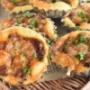 揚げずに簡単！ホットケーキミックスと豆腐で作る「焼きカレーパン」