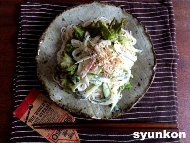 玉ねぎ・ハム・きゅうりで！簡単「サラダそうめん」レシピ