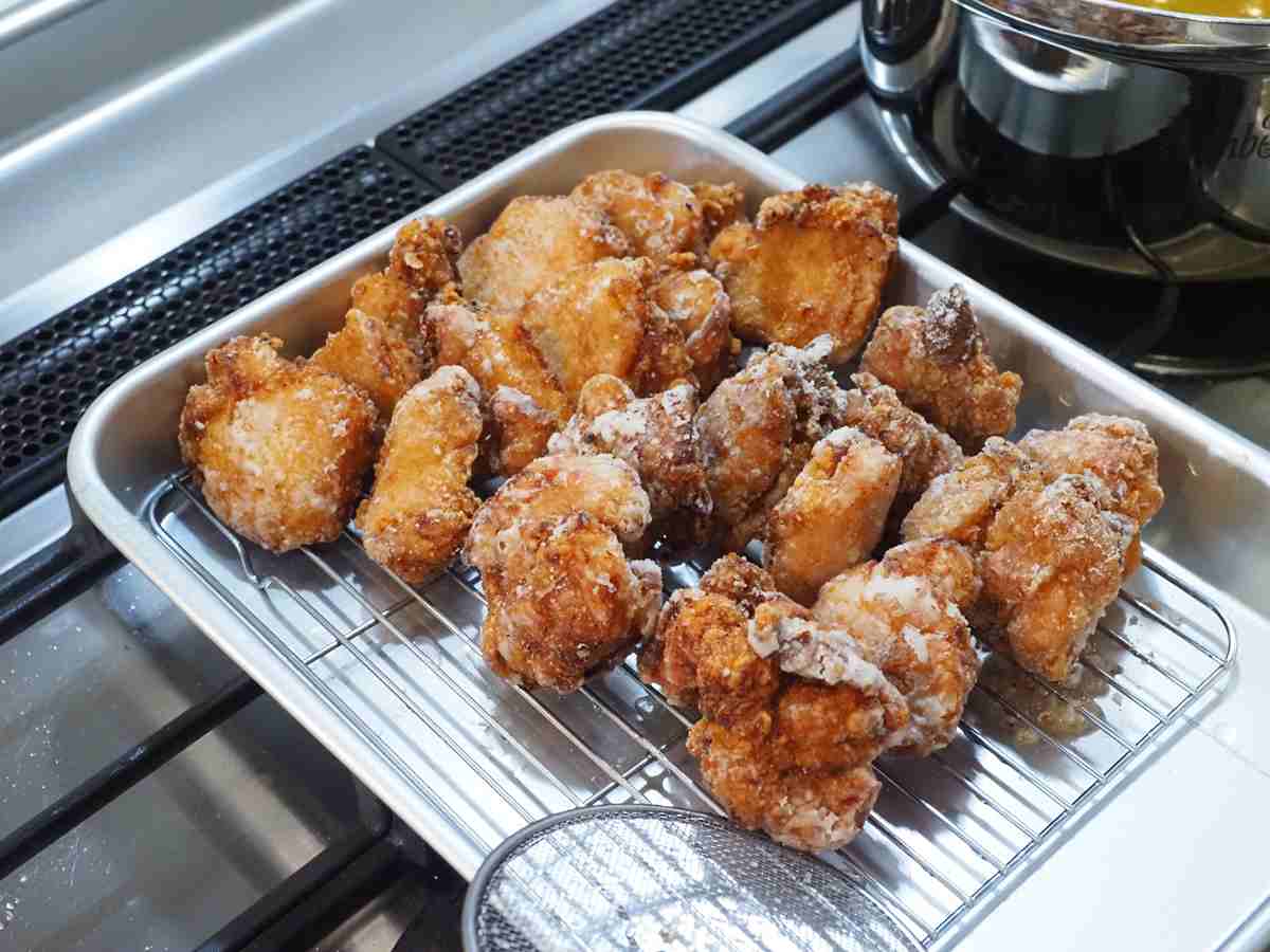 鶏もも肉と鶏むね肉の竜田揚げ