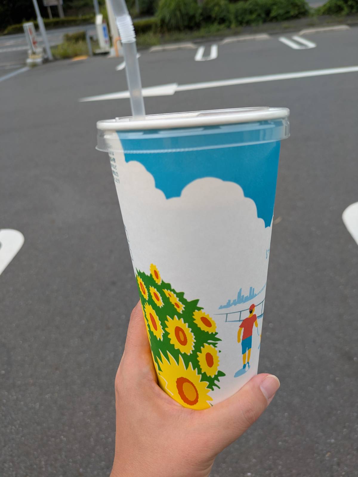 ローソン「メガアイスカフェラテ」